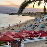 Apto acolhedor perto da praia , Perfeito para férias em família *